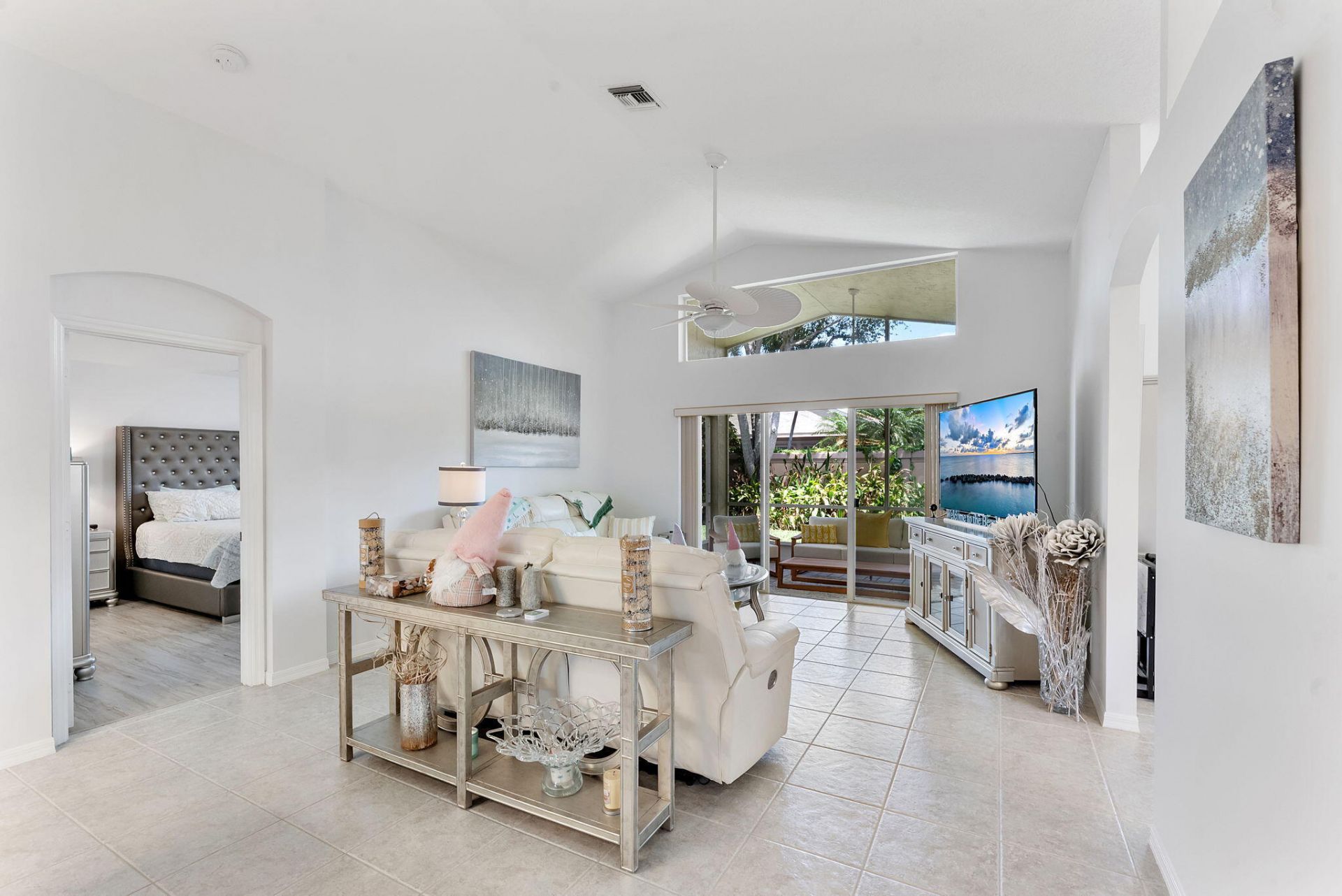 6887 Viale Elizabeth, Delray Beach, FL 33446 Photo