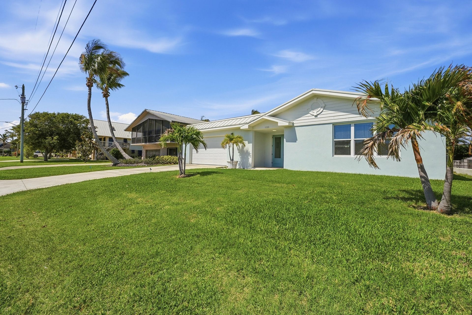 1123 Granada, Hutchinson Island, FL 34949 Photo