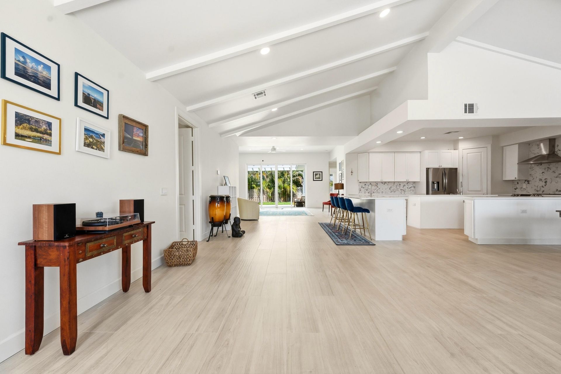 1123 Granada, Hutchinson Island, FL 34949 Photo