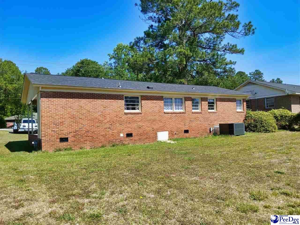 809 W Greene Street Photo 5