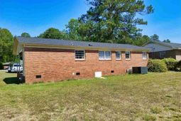 809 W Greene Street photo 4