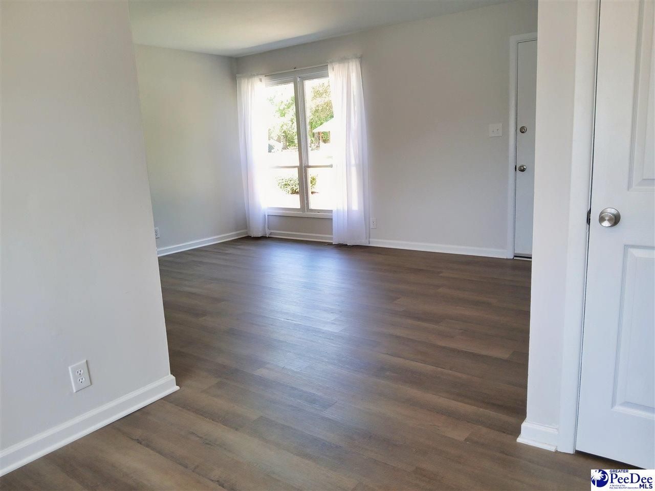 809 W Greene Street Photo 6