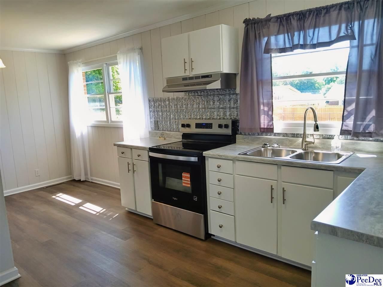 809 W Greene Street Photo 9