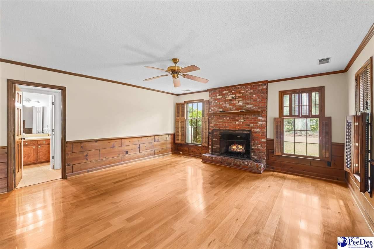 808 Wedgefield Road Photo 15