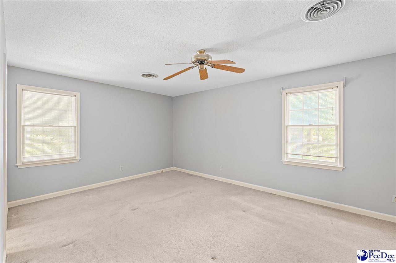 808 Wedgefield Road Photo 18