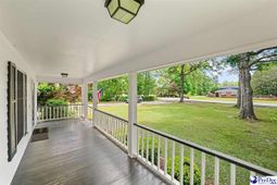 808 Wedgefield Road photo 4