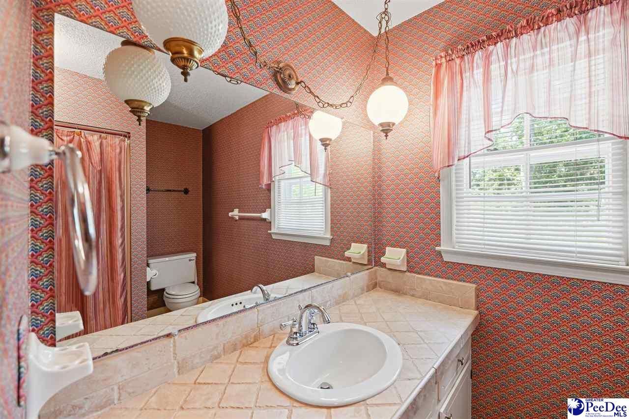 808 Wedgefield Road Photo 25