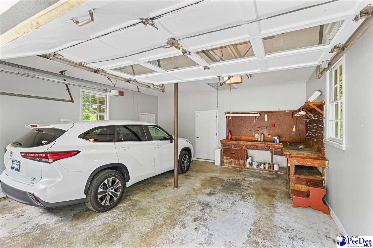 808 Wedgefield Road Photo 38