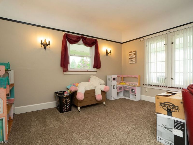 2364 Lyon Boulevard , Poland, OH 44514 Photo 5