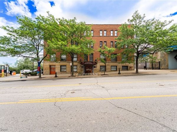 1133 W 9th Street , Unit 305, Cleveland, OH 44113