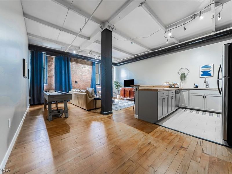 1133 W 9th Street , Unit 305, Cleveland, OH 44113 Photo 6