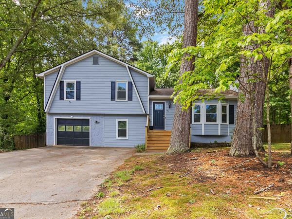 451 Old Towne Trail, Lawrenceville, GA 30046