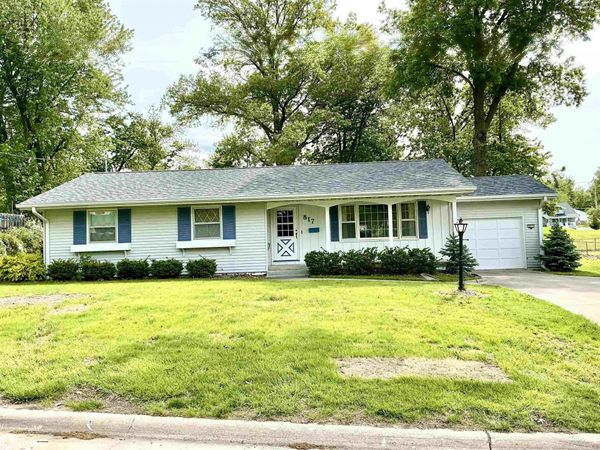 817 S 10th, Centerville, IA 52544