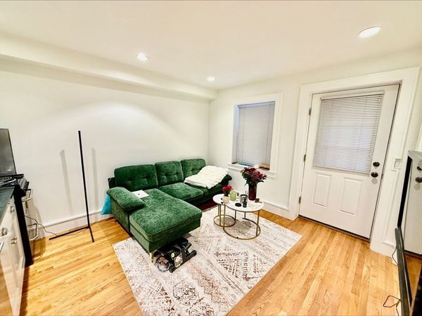11 Thacher Court, Unit 1, Boston, MA 02113