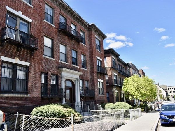 46 Park Vale Ave, Unit 1, Boston, MA 02134