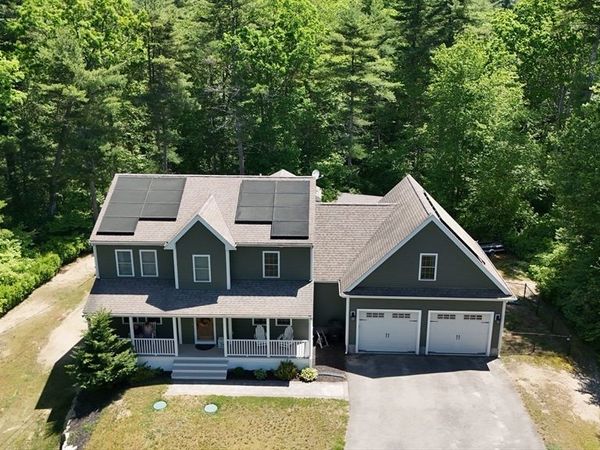 32-1/2 E Howland Rd, Freetown, MA 02717