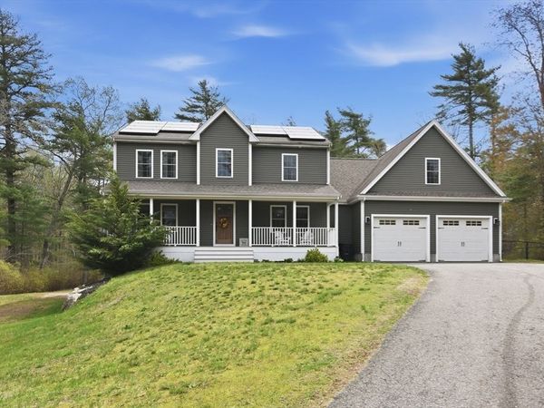 32-1/2 E Howland Rd, Freetown, MA 02717