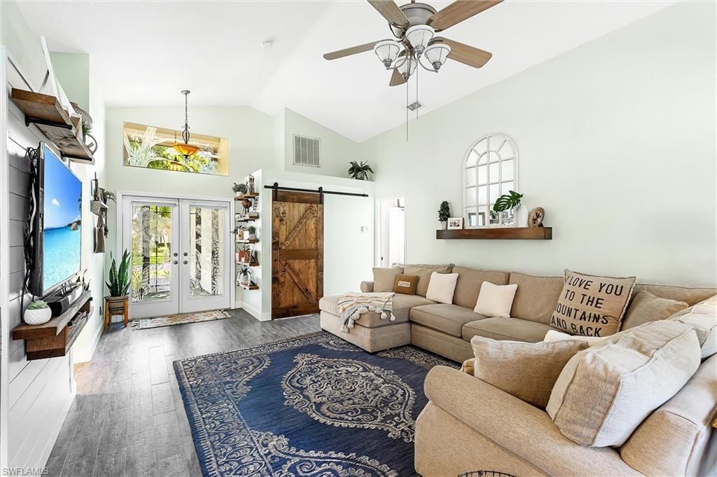 9801 Las Casas Dr , Fort Myers, FL 33919 Photo