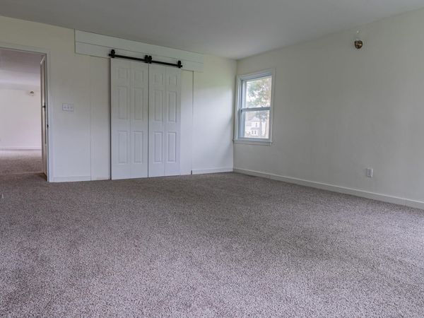 210 Shakopee Avenue E, Shakopee, MN 55379