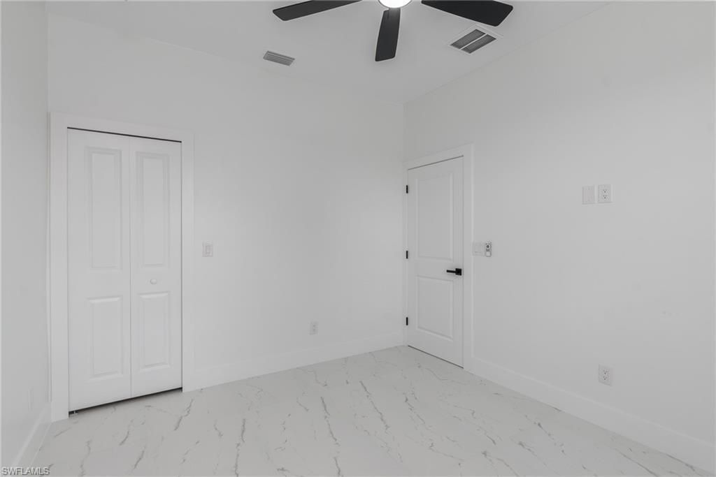 3907 21st St Sw, Lehigh Acres, FL 33976 Photo