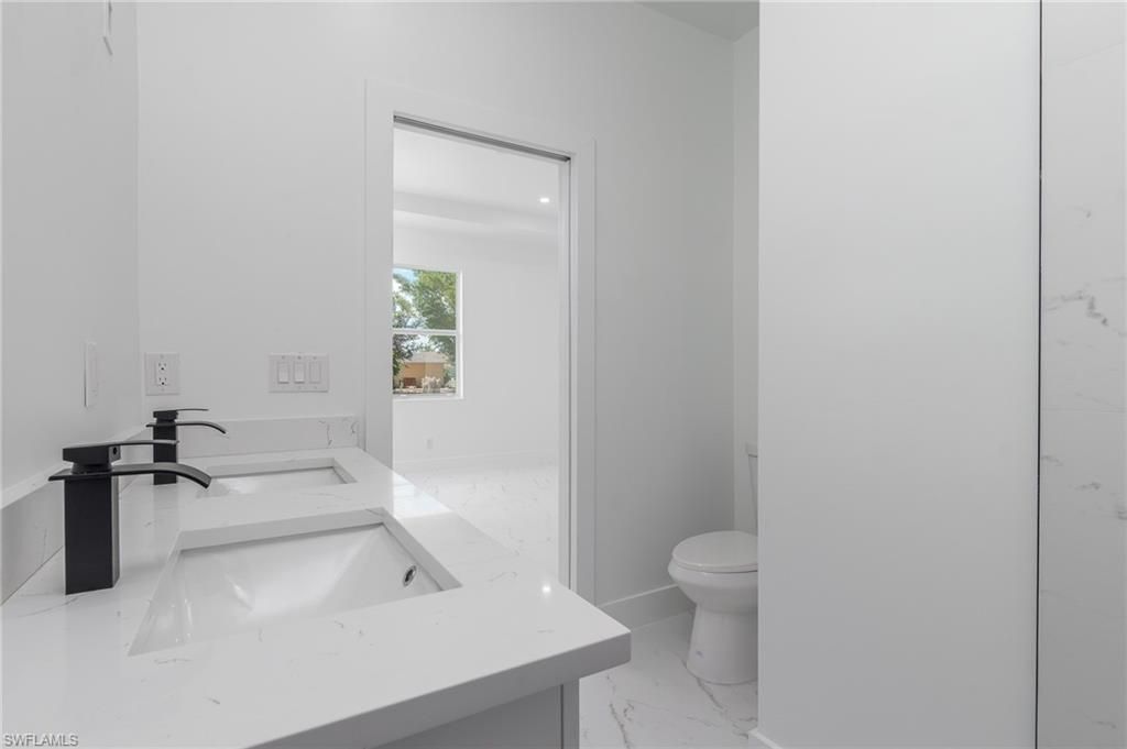 3907 21st St Sw, Lehigh Acres, FL 33976 Photo