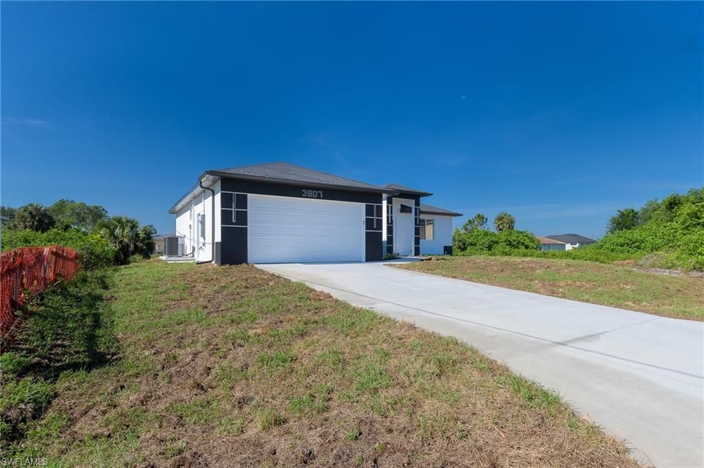 3907 21st St Sw, Lehigh Acres, FL 33976 Photo