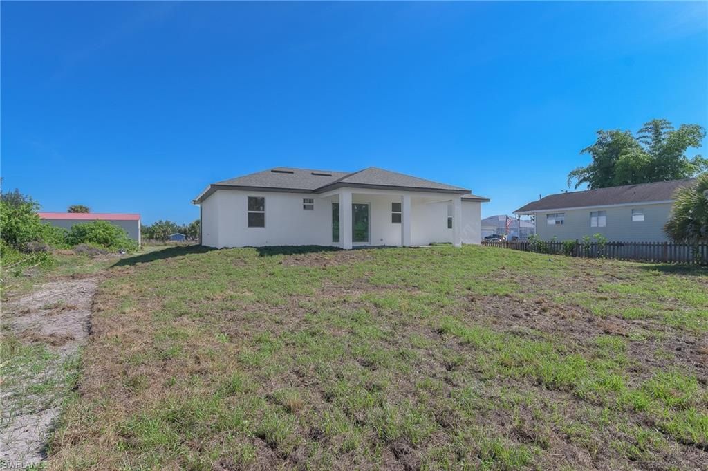 3907 21st St Sw, Lehigh Acres, FL 33976 Photo