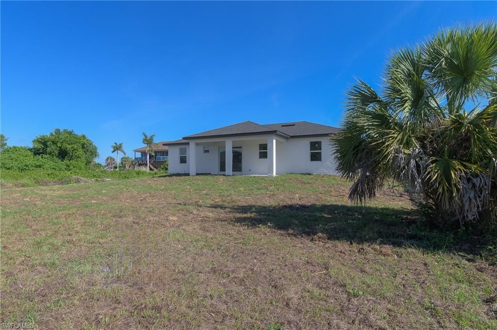 3907 21st St Sw, Lehigh Acres, FL 33976 Photo
