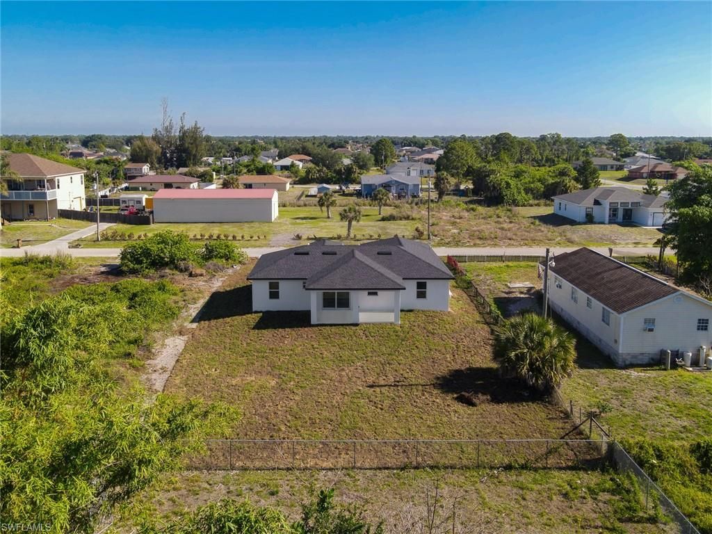 3907 21st St Sw, Lehigh Acres, FL 33976 Photo