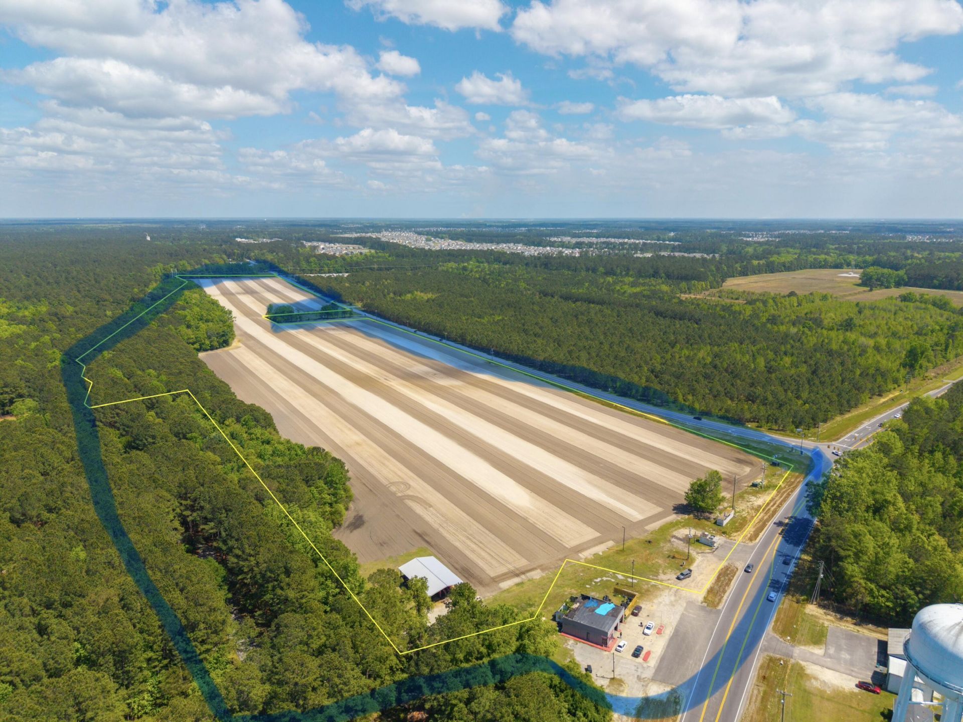 2356 Highway 176  Photo 15