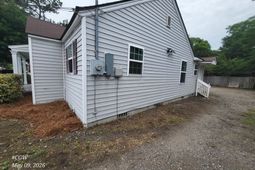 1610 Remount Road  photo 4