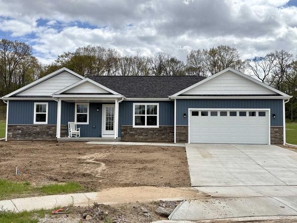 2929 Blue Jay Lane, Portage, WI 53901