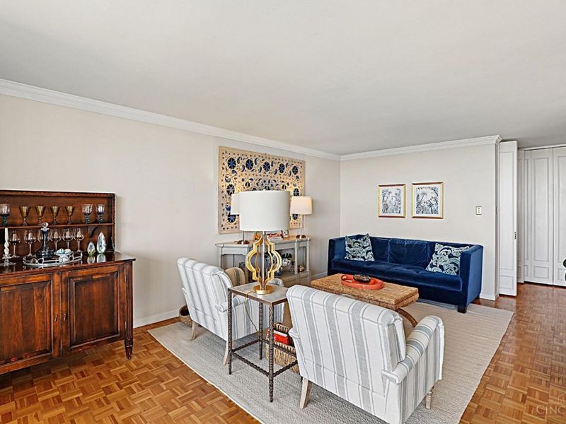 2324 Madison Road, Unit 1705, Cincinnati, OH 45208 Photo 14