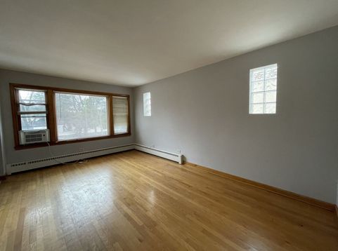 Main Photo