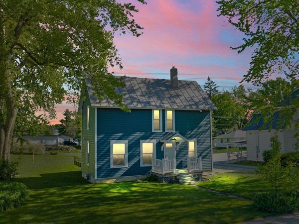 207 E Main Street, Albion, IN 46701