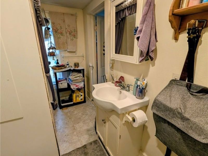 100 W. Erie St., Creston, OH 44217 Photo 12