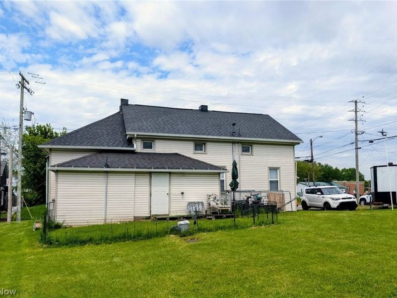 100 W. Erie St., Creston, OH 44217 Photo 5