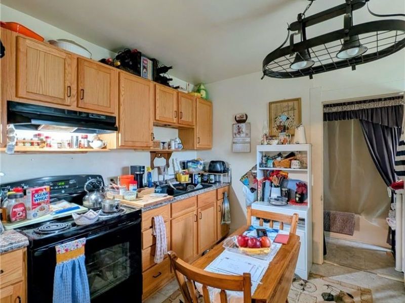 100 W. Erie St., Creston, OH 44217 Photo 8