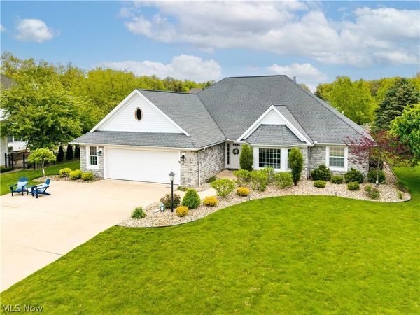 4104 Pebble Lane , Sandusky, OH 44870
