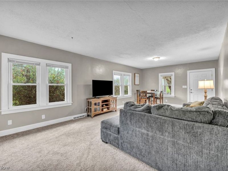 6854 Hillway Avenue NW, North Canton, OH 44720 Photo 10