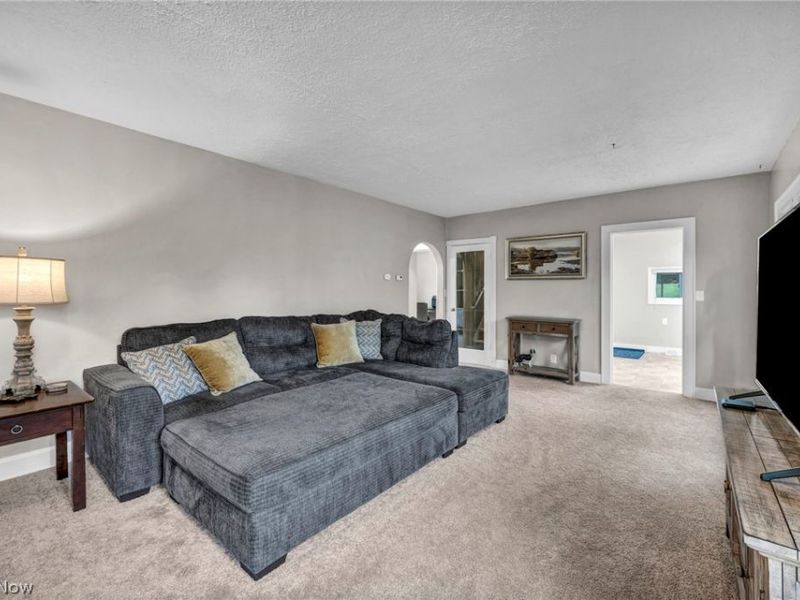 6854 Hillway Avenue NW, North Canton, OH 44720 Photo 12
