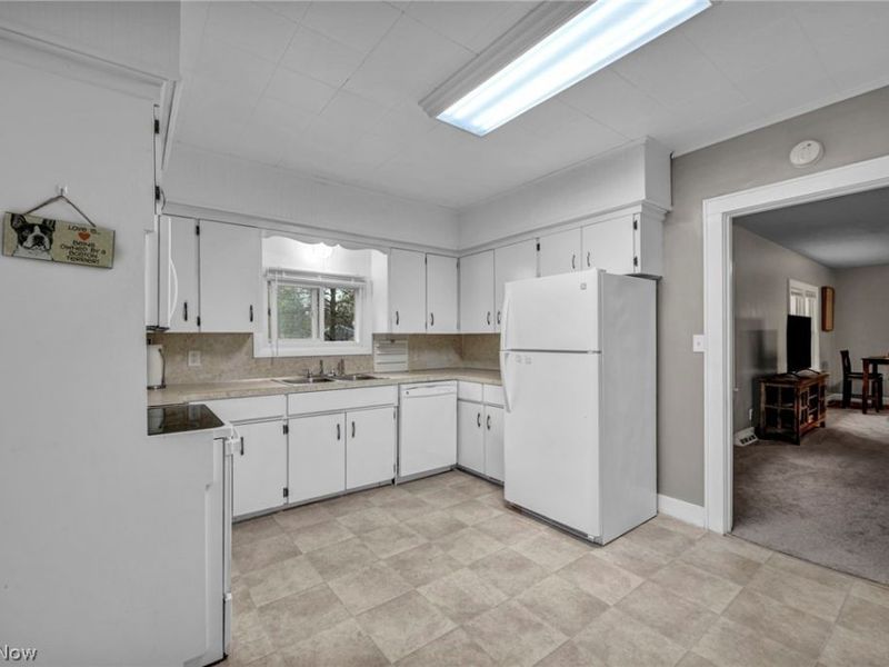 6854 Hillway Avenue NW, North Canton, OH 44720 Photo 14