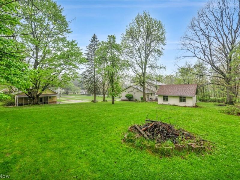 6854 Hillway Avenue NW, North Canton, OH 44720 Photo 37