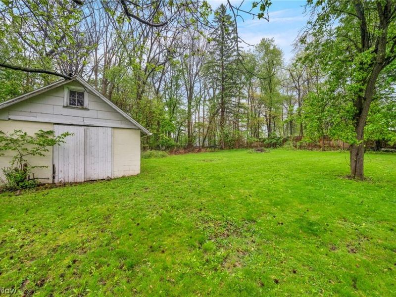 6854 Hillway Avenue NW, North Canton, OH 44720 Photo 39