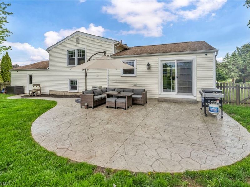 1044 Tumbleweed Street NE, Uniontown, OH 44685 Photo 26
