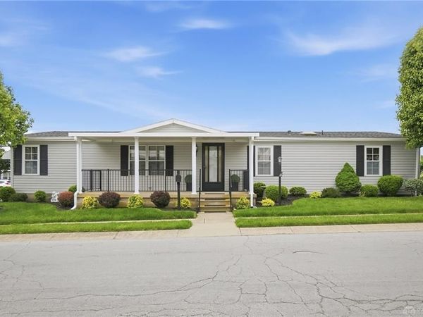 106 S Point Drive, Fairborn, OH 45324