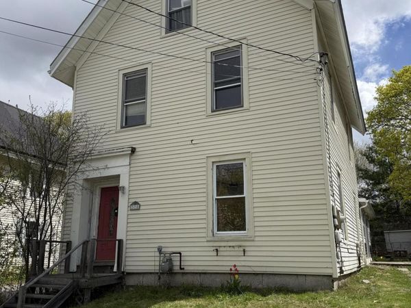275 Essex Street , Bangor, ME 04401