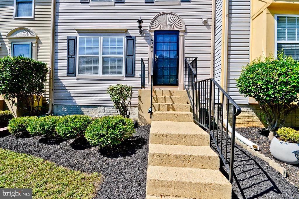 6304 E HIL MAR CIRCLE, DISTRICT HEIGHTS, MD 20747