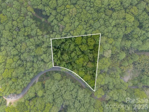 259 Mockingbird Road , Swannanoa, NC 28778