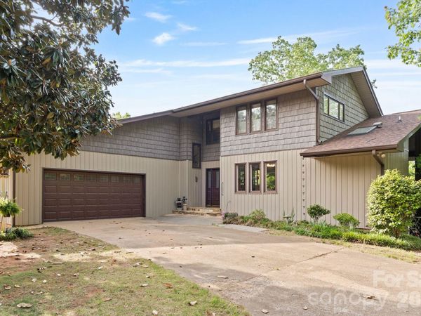 415 Reel Hollow Road , Marion, NC 28752